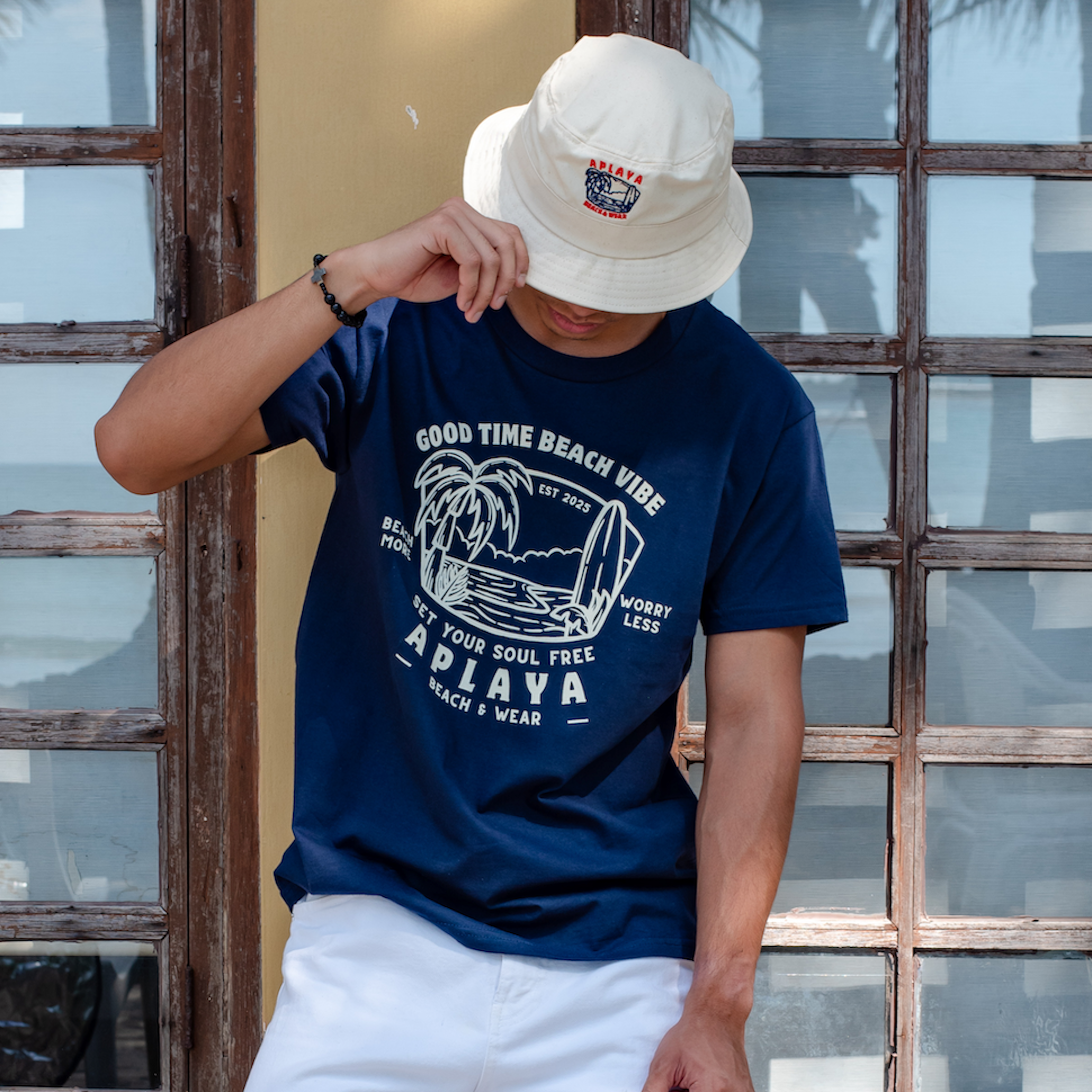 APLAYA Island Graphic Bucket Hat