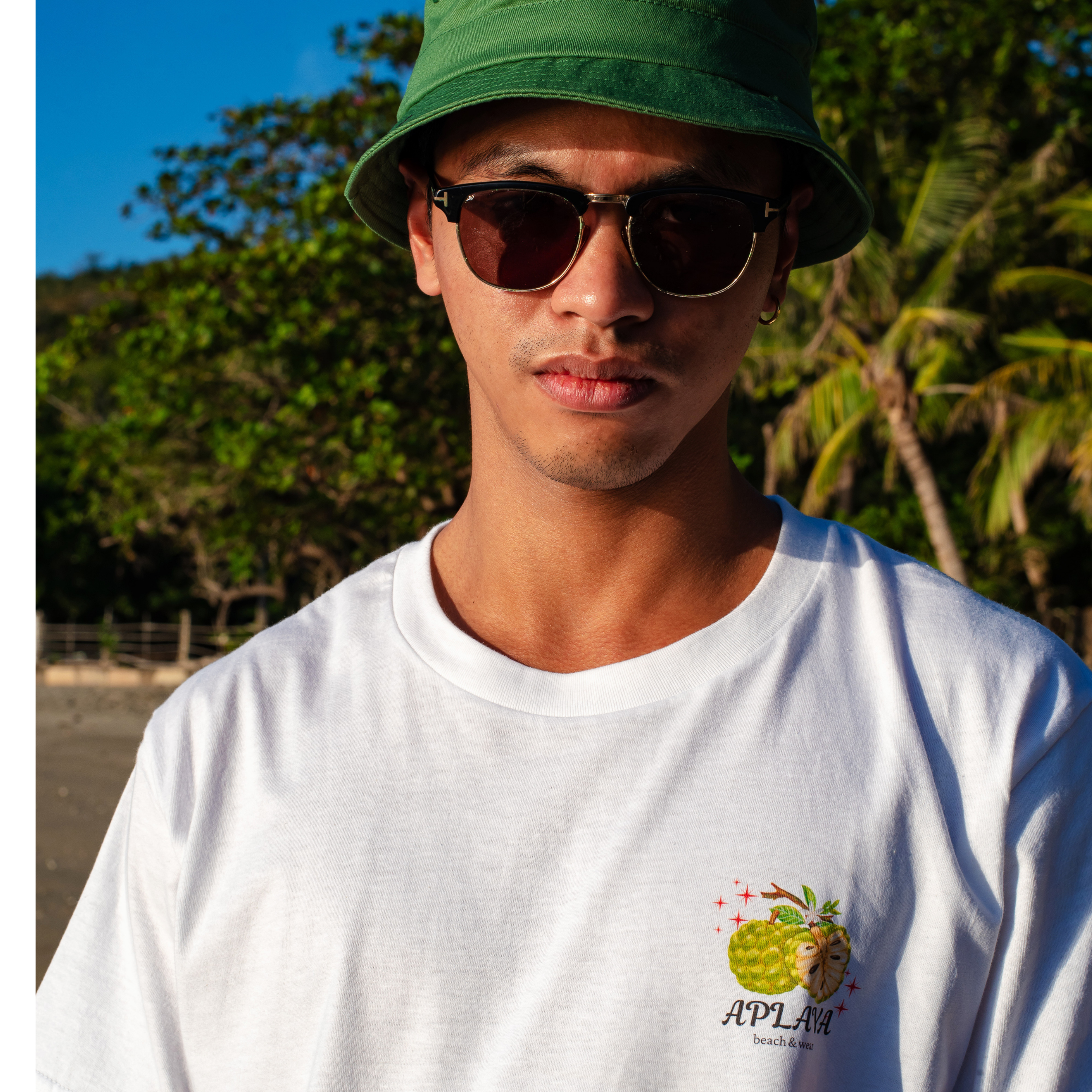 Atis Fruit Tee - Regular Fit - White